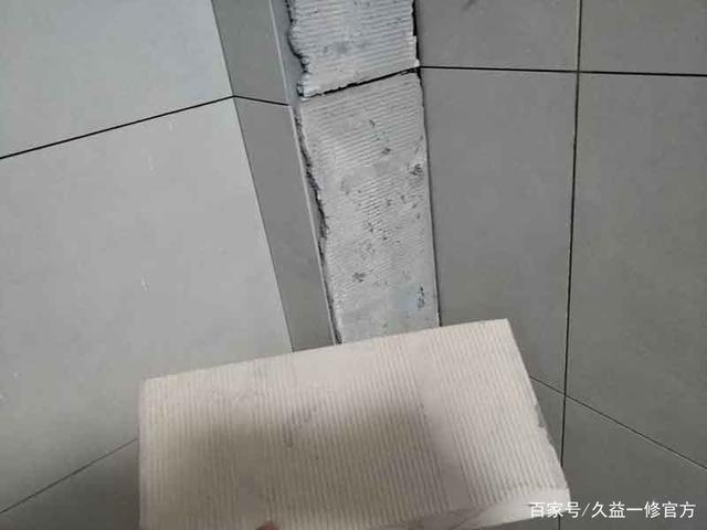 墙面砖大面积空鼓怎么补救能不能退房 墙面砖大面积空鼓怎么补救能不能退房